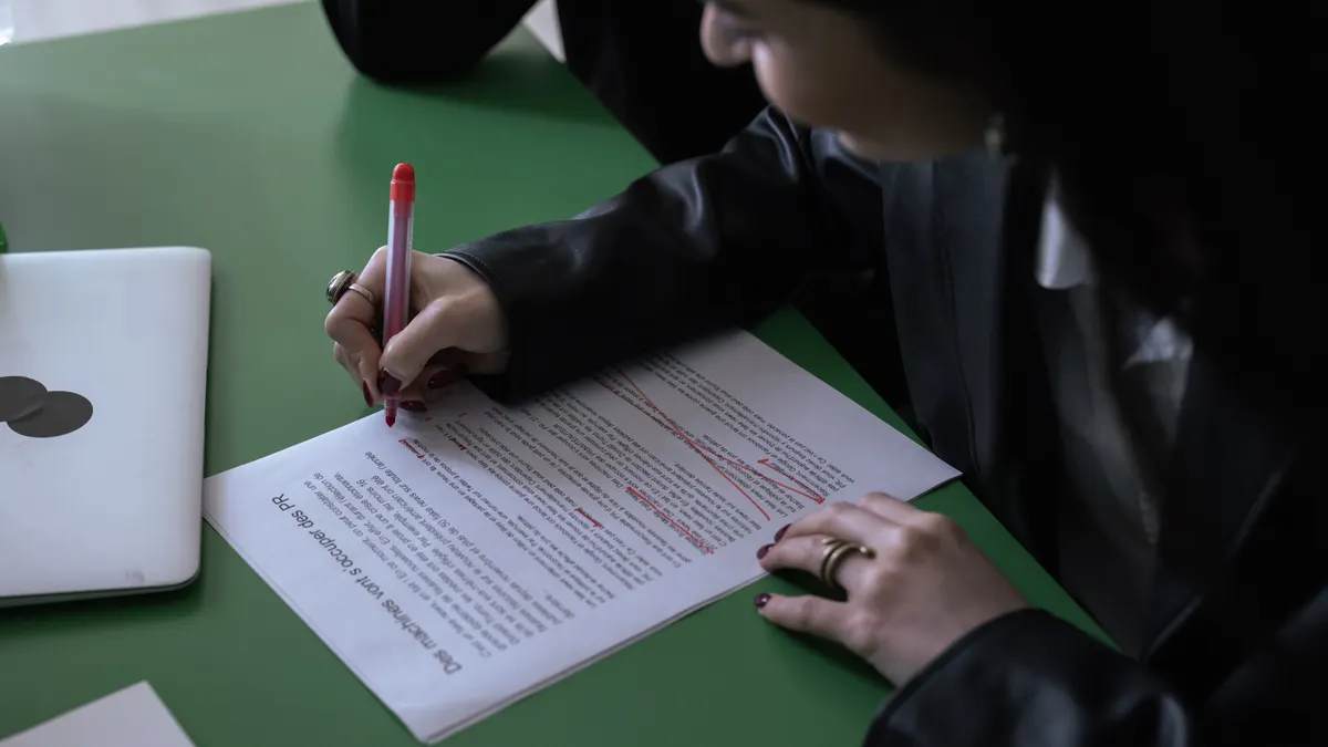 Best editing and proofreading tools for content writers
